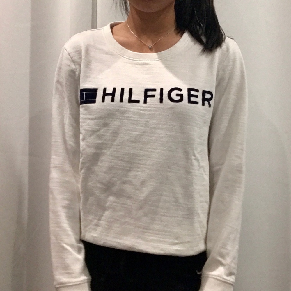 tommy hilfiger crewneck